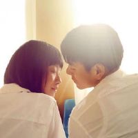 描述了爱的句子,完整的作品:爱情总是在温柔的心中